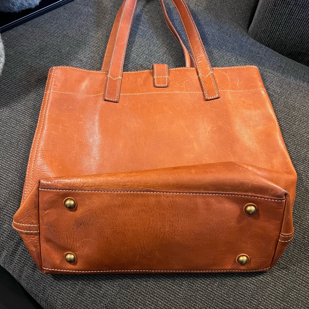 Fossil Vintage Austin Tote Brown Rugged Leather - Picture 8 of 10
